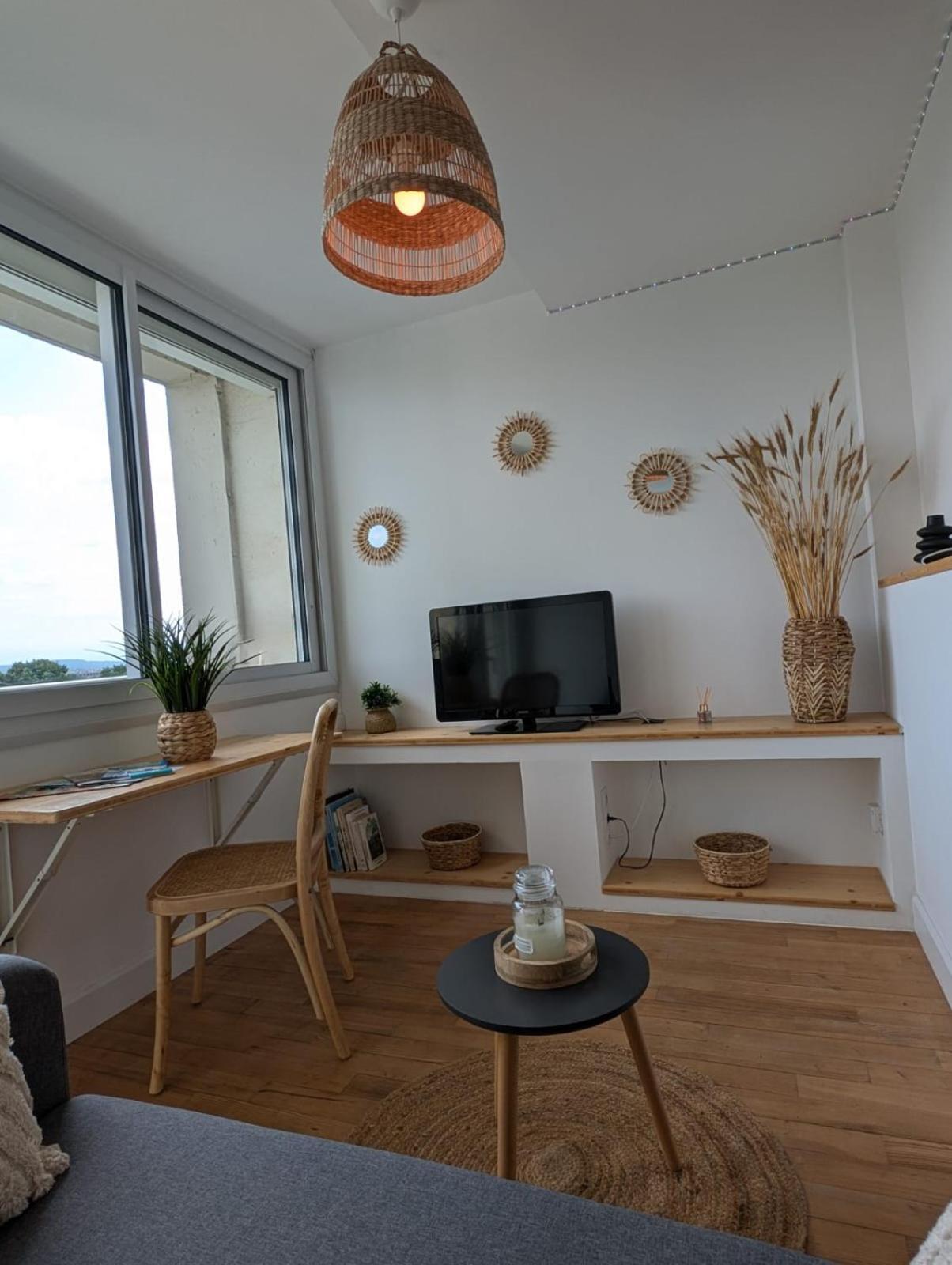 Studio De Charme Cosy Centre-Ville Тарб Екстериор снимка